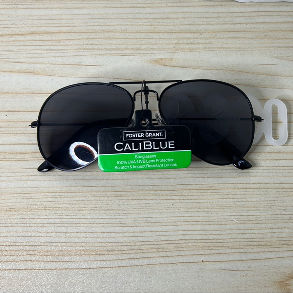 Aviator Sunglasses Foster Grant Black